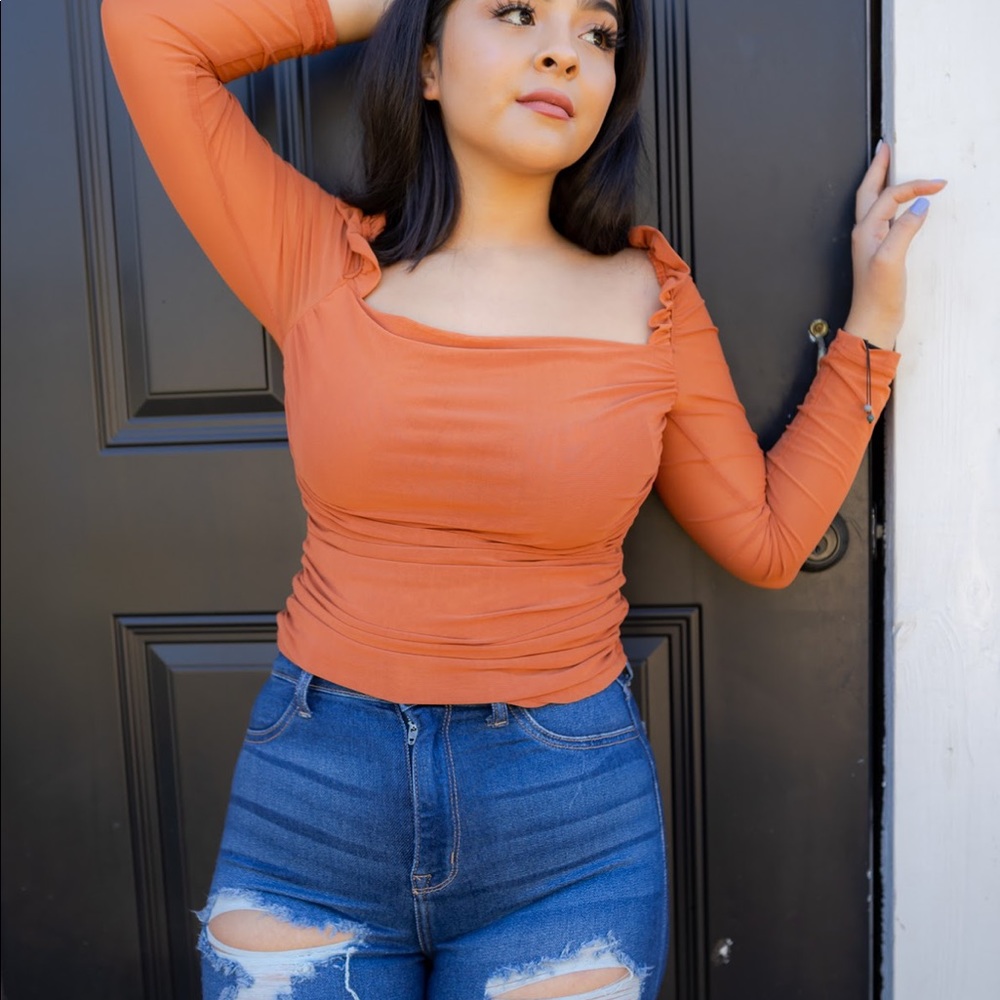 Rustic Orange Ruched Blouse - Picture 3 of 3